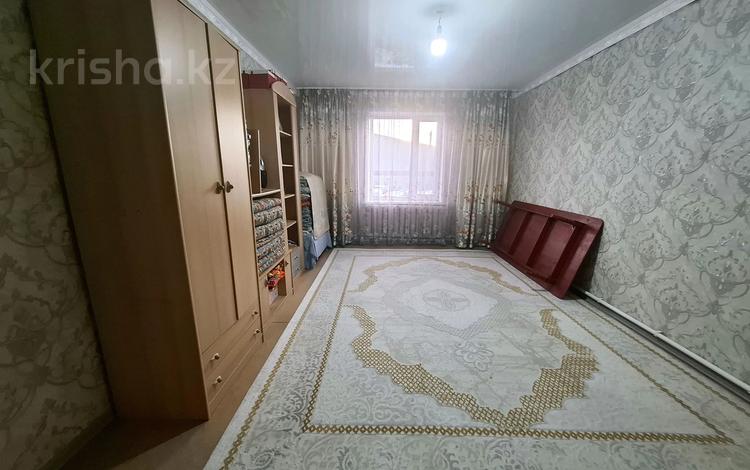 Отдельный дом · 3 комнаты · 110 м² · 8 сот., Каменщиков — Напротив 9 микрорайона за 13 млн ₸ в Темиртау — фото 2