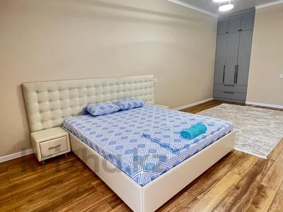 2-комнатная квартира · 74 м² · 9/10 этаж, мкр Сары Арка, Кулманова 35 — Улица Исатай Тайманова 58 за 2 500 ₸ в Атырау