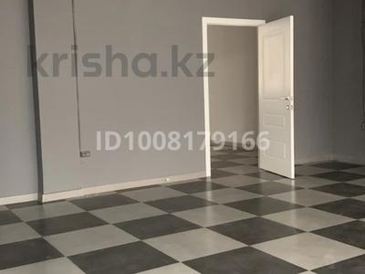 Офисы, магазины и бутики, склады, общепит, салоны красоты, медцентры и аптеки, образование, развлечения · 119 м² за 68 млн 〒 в Атырау, мкр Нурсая