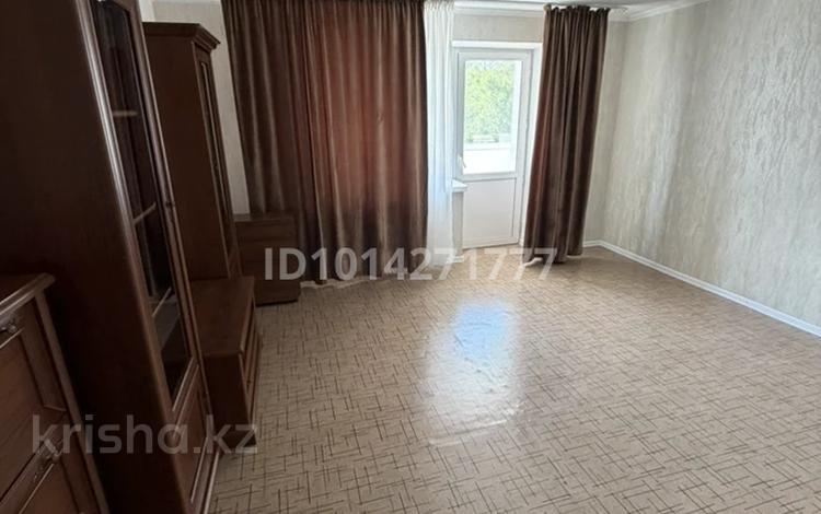 1-бөлмелі пәтер · 47 м² · 3/10 қабат, Сатпаева 36/1, бағасы: 180 000 ₸ в Усть-Каменогорске — фото 2