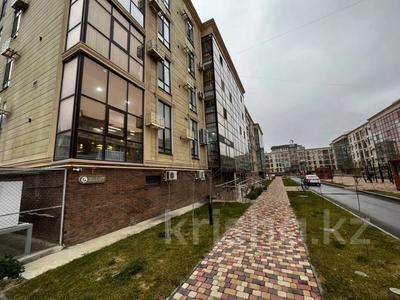 3-комнатная квартира, 130 м², 3/4 этаж, Мухита Калимова 24/2 за 68 млн 〒 в Атырау