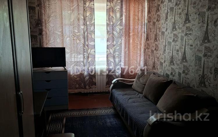 3-комнатная квартира · 39.5 м² · 1/2 этаж, Старый Майкудук, Белинского 21 — За ДК Майкудука за 12 млн ₸ в Караганде, Алихана Бокейханова р-н — фото 2
