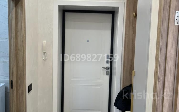 1-комнатная квартира · 40 м² · 2/10 этаж, Мухамедханова 12 за 250 000 ₸ в Астане, Нура р-н — фото 2