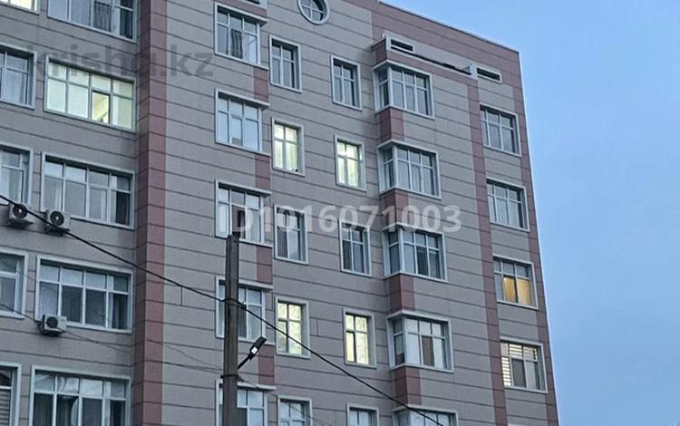 3-комнатная квартира · 105 м² · 7/8 этаж, Сарсенбаева 8 Б — Рядом с 12 ой со школы за 43 млн ₸ в Таразе — фото 2