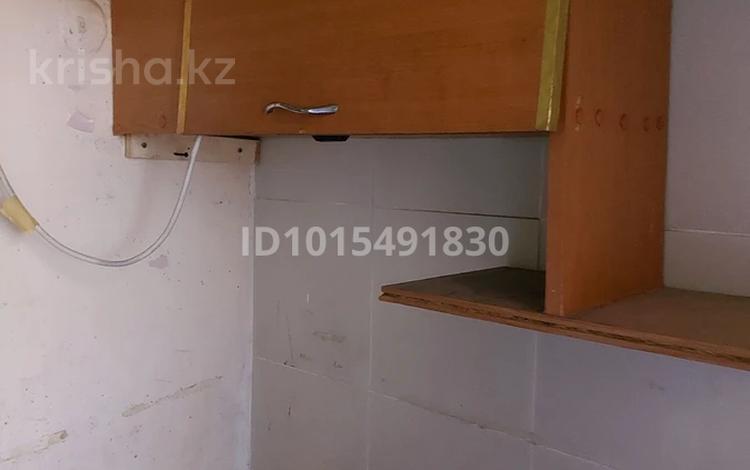 1 бөлме · 18 м² · 4/5 қабат, Ади шарипова 118, бағасы: 150 000 ₸ в Алматы, Алмалинский р-н — фото 2