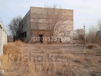 Промбаза · 35 соток, Железнодорожная 1а — Сейфуллина за 180 млн ₸ в Конаеве