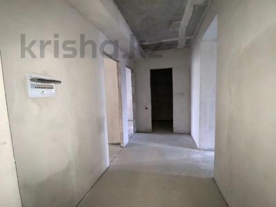 3-комнатная квартира · 79.6 м² · 10/10 этаж, Илияса Есенберлина 20 за 39.8 млн 〒 в Усть-Каменогорске
