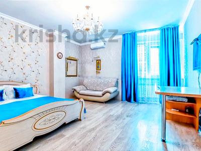 1-комнатная квартира · 50 м² · 6/11 этаж, 16-й мкр 44 — МОРЕ,АКВАПАРК,ТРК АКТАУ,ЦЕНТР ГОРОДА за 8 000 ₸ в Актау