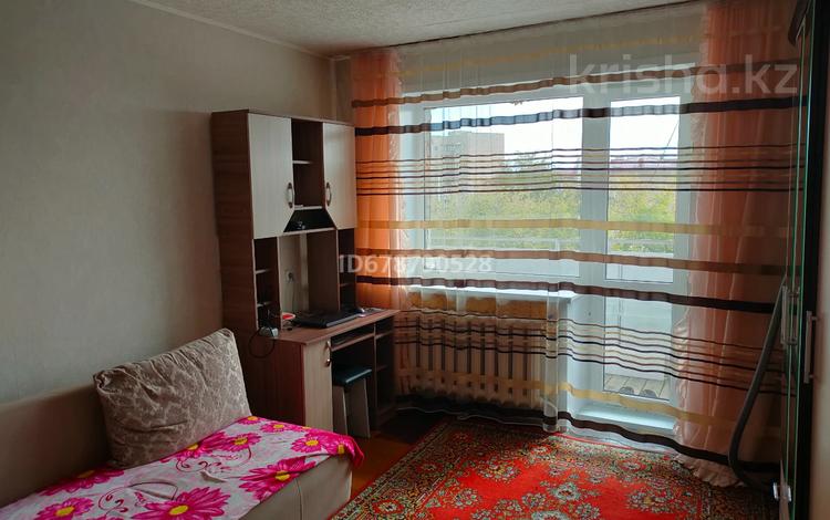 1-комнатная квартира, 36 м², 5/5 этаж, Егемен Казахстан 28 за 13 млн 〒 в Петропавловске — фото 3