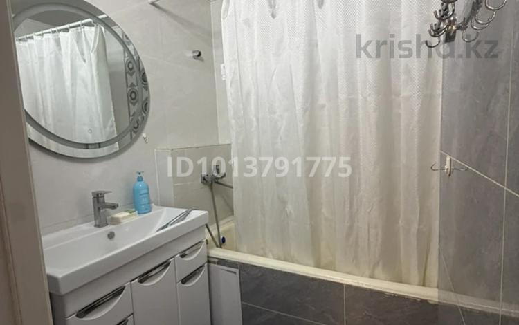 2-комнатная квартира · 52 м² · 3/5 этаж, мкр Тастак-3, мкр Тастак-3 Тургут Озалы 47 за 38.5 млн ₸ в Алматы, Алмалинский р-н — фото 2