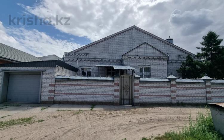 Отдельный дом · 6 комнат · 432.9 м² · 10 сот., Торайгырова 137 за 175 млн 〒 в Семее — фото 2