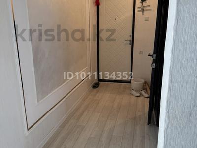 2-комнатная квартира · 57 м² · 1/3 этаж, 3 микрорайон дом 1 за 8 млн ₸ в Кульсары