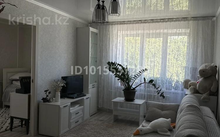 2-бөлмелі пәтер · 42.6 м² · 3/4 қабат, Тәуелсіздіқ — Центр города, рядом больница, поликлиника, школы, детские сады, набережная, ДК, ЦОН, бағасы: 15 млн ₸ в Текели — фото 2