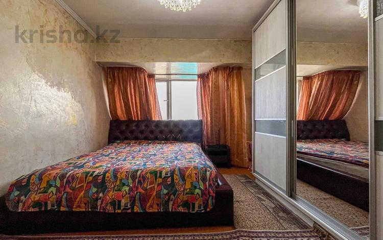 2-комнатная квартира, 55 м², 6/6 этаж, мкр Жулдыз-1 за 26 млн 〒 в Алматы, Турксибский р-н — фото 2