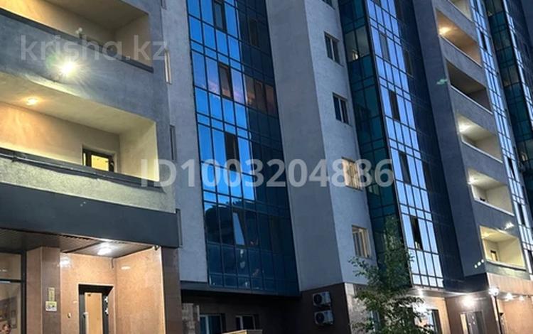 1-комнатная квартира · 45 м² · 4/19 этаж, мкр Комсомольский, Кабанбай-батыра 4/2 за 230 000 〒 в Астане, Есильский р-н — фото 2