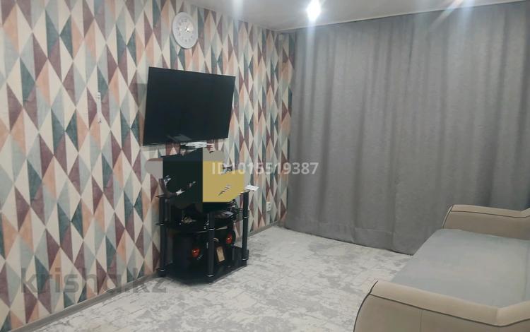 1-бөлмелі пәтер · 34 м² · 2/5 қабат, 1 микрорайон 11 — Сатпаева, бағасы: 12.5 млн ₸ в Семее — фото 2