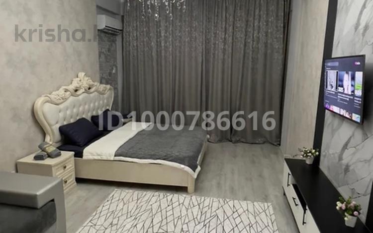 1-бөлмелі пәтер · 52 м² · 1/14 қабат, 17-ш/а. 10, бағасы: 18 000 ₸ в Актау, 17-й мкр — фото 18