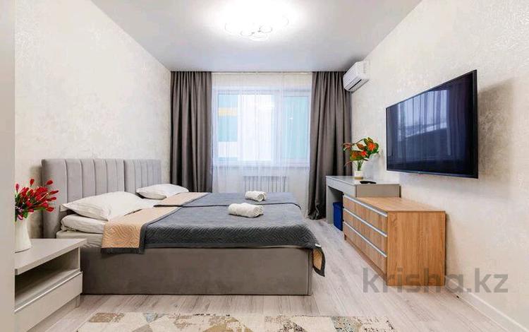 2-комнатная квартира · 65 м² · 5/10 этаж, Толе би 285/8 к1 — ТРЦ Grand park. за 20 000 ₸ в Алматы, Ауэзовский р-н — фото 2