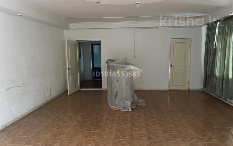 Офисы, склады, развлечения · 320 м² за 900 000 ₸ в Шымкенте, Аль-Фарабийский р-н — фото 2