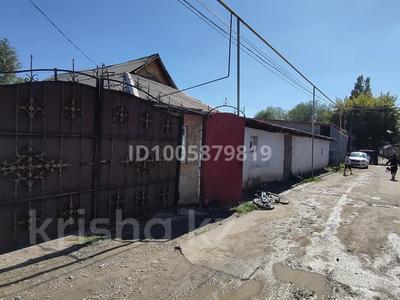 Отдельный дом · 22 комнаты · 200 м² · 8 сот., мкр Шапагат 5 — Акжелкен за 55 млн 〒 в Алматы, Алатауский р-н