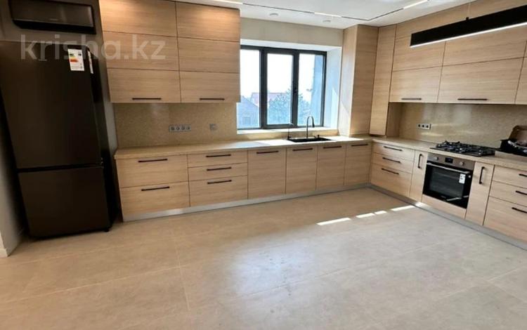 6-бөлмелі пәтер · 300 м² · 3/5 қабат, Таусамалы ш/а., ​Герольда Бельгера, бағасы: 189 млн ₸ в Алматы, Наурызбайский р-н — фото 2