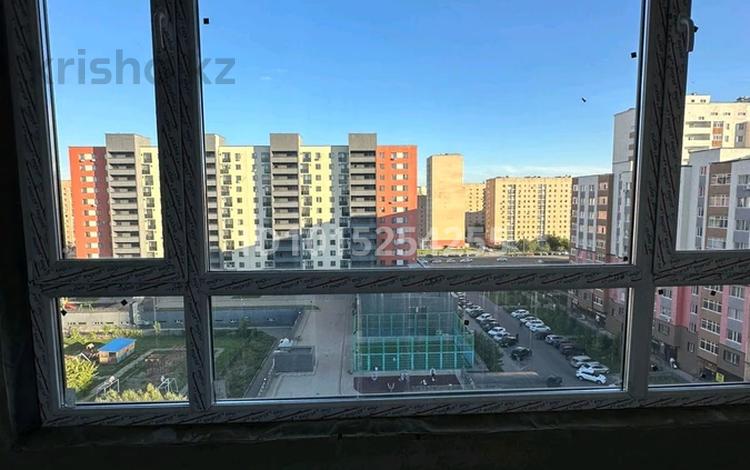 1-комнатная квартира · 37 м² · 9/9 этаж, ул. Айнаколь 64 за 24.9 млн ₸ в Астане — фото 2