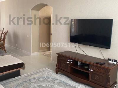 Дом · 4 комнаты · 130 м², Биржансал 15 за 80 000 ₸ в Бурабае