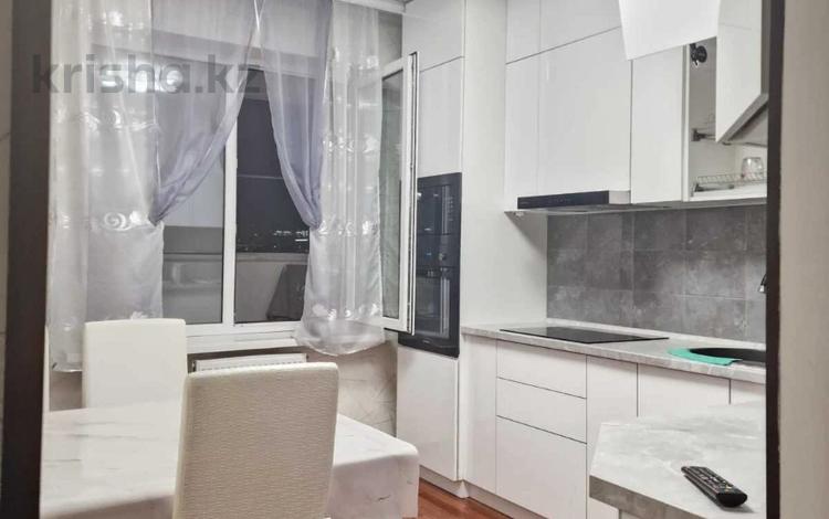 2-комнатная квартира · 76 м² · 13/19 этаж, Брусиловского 167 — Кулымбетова за 42.5 млн ₸ в Алматы, Алмалинский р-н — фото 8