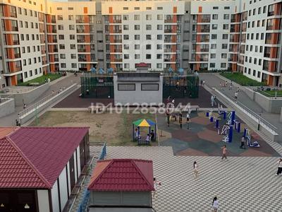 3-бөлмелі пәтер · 81 м² · 5/7 қабат, Байтурсынулы 51 — Школа Binom, Нурлы жол вокзал, бағасы: 280 000 ₸ в Астане, Сарайшык р-н