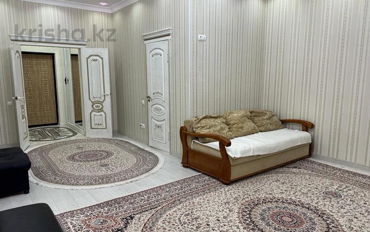 5-комнатная квартира · 205 м² · 4/9 этаж, 17-й мкр 26 за 76 млн ₸ в Актау — фото 2
