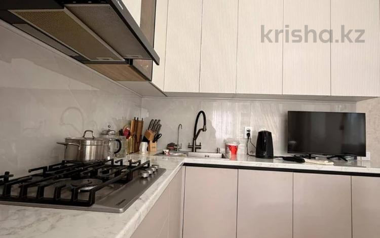 3-комнатная квартира · 103 м² · 1/5 этаж, мкр. Алтын орда за 40 млн ₸ в Актобе — фото 2
