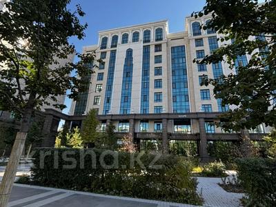 4-бөлмелі пәтер · 182 м² · 7/8 қабат, Мангилик Ел 28, бағасы: 126 млн ₸ в Астане, Есильский р-н