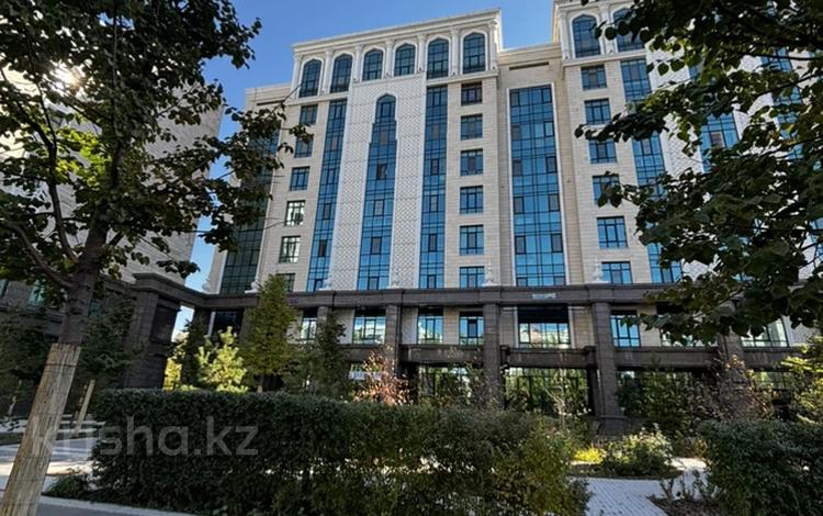 4-бөлмелі пәтер · 182 м² · 7/8 қабат, Мангилик Ел 28, бағасы: 126 млн ₸ в Астане, Есильский р-н — фото 12