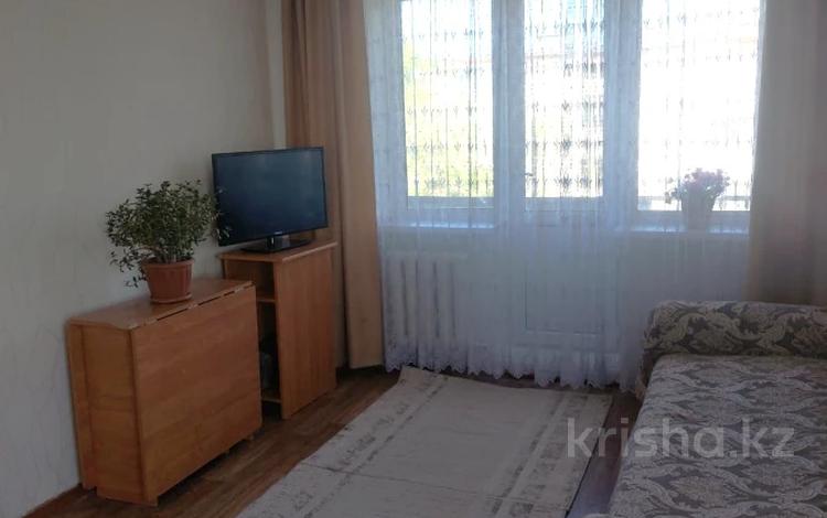 1-комнатная квартира · 32 м² · 5/5 этаж, ул. Абая за 4.8 млн ₸ в Темиртау — фото 2