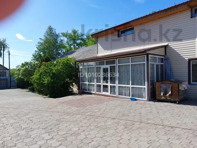Отдельный дом · 4 комнаты · 189 м² · 18 сот., Алия Молдагулова 36 за 33 млн ₸ в Уштобе