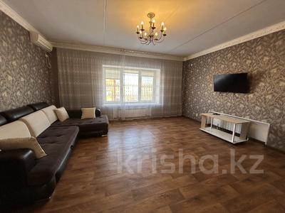4-бөлмелі пәтер · 130.6 м² · 8/8 қабат, мкр. Алтын орда, Санкибай батыра, бағасы: 45 млн ₸ в Актобе