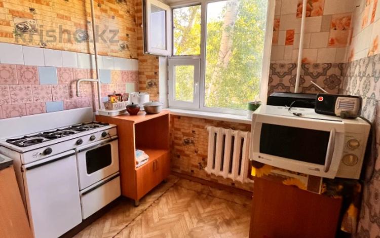 4-комнатная квартира · 61.7 м² · 4/5 этаж, 6 м-он за 13 млн ₸ в Темиртау — фото 5