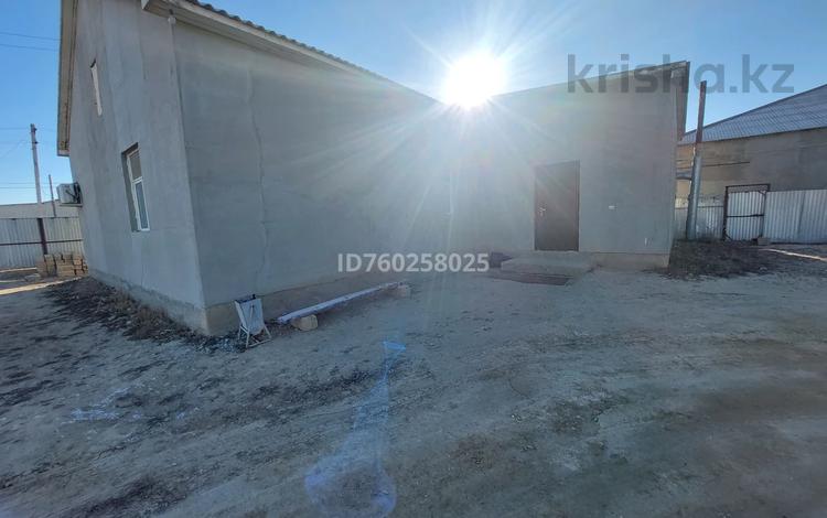 Жеке үй · 4 бөлме · 300 м² · 10 жүзд., 3 65 — Мектеп садик, бағасы: 26 млн ₸ в Кульсары — фото 2