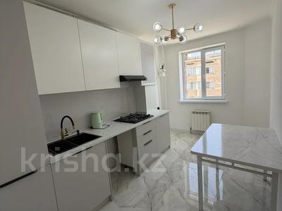 3-комнатная квартира · 72 м² · 4/5 этаж, мкр Акжайык 69 — Тулеметова за 200 000 ₸ в Шымкенте, Абайский р-н