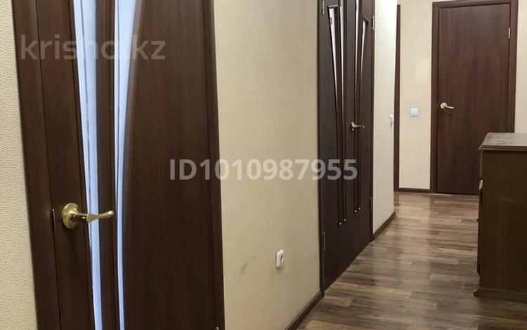 2-бөлмелі пәтер · 53.5 м² · 9/10 қабат, Республики 1/4 — Республики-Момышулы, бағасы: 19.5 млн ₸ в Караганде, Казыбек би р-н — фото 2