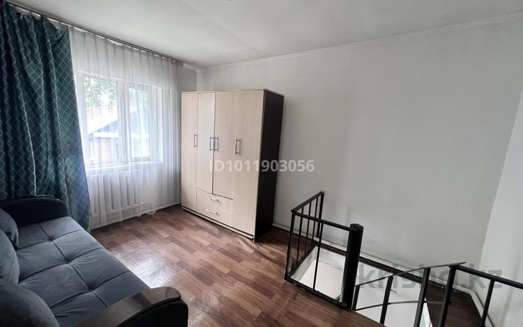 1-комнатная квартира · 15 м² · 1/2 этаж, Жансугурова 6 за 130 000 ₸ в Алматы, Жетысуский р-н — фото 2