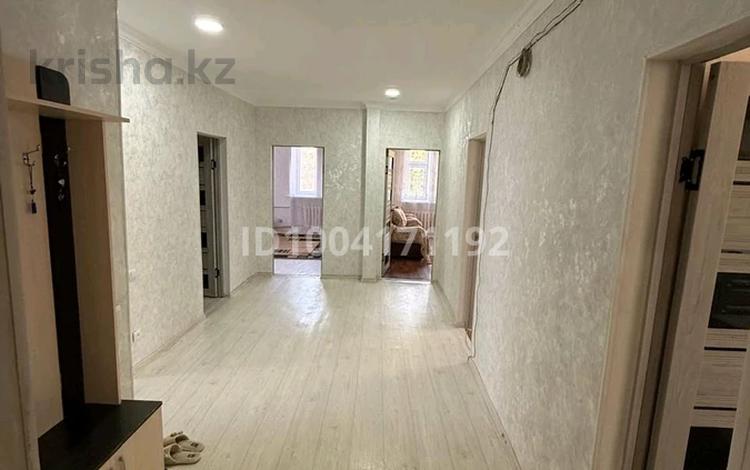 4-комнатная квартира · 110 м² · 2/2 этаж, Караменде би 26 за 300 000 ₸ в Балхаше — фото 20