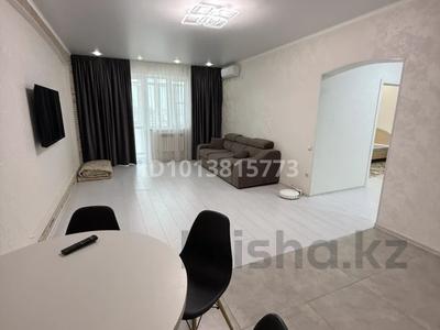 2-комнатная квартира · 69.9 м² · 3/9 этаж, Самал 82 — Коняхина за 250 000 ₸ в Уральске
