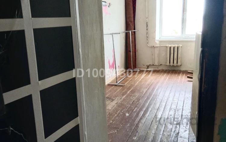 1 бөлме · 50 м² · 7/9 қабат, Назарбаева 226, бағасы: 55 000 ₸ в Уральске, мкр Школьник — фото 2