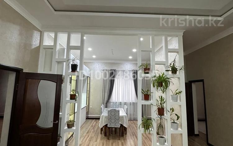 Отдельный дом · 3 комнаты · 130 м² · 8 сот., мкр Зарослый, Зарослый 7 26 за 27 млн 〒 в Атырау — фото 2