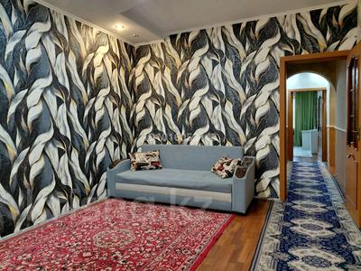3-комнатная квартира · 80 м² · 1/2 этаж, мкр Аксай-4 14 — Жубанова за 380 000 ₸ в Алматы, Ауэзовский р-н