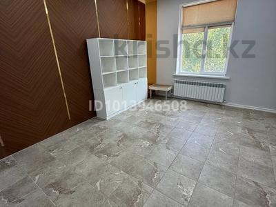 Еркін, кеңселер · 43 м², бағасы: 215 000 ₸ в Алматы, Алатауский р-н