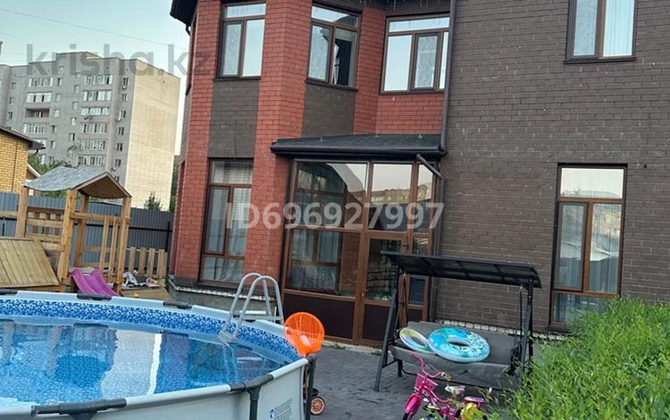 Үйдің бір бөлігі · 7 бөлме · 200 м² · 5 сот., ПереулокЖастар 5 — Физкультурная, бағасы: 95 млн 〒 в Семее — фото 33