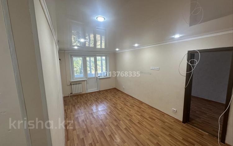 3-бөлмелі пәтер · 60 м² · 2/5 қабат, Кеншилер 16 а, бағасы: 150 000 ₸ в Экибастузе — фото 2