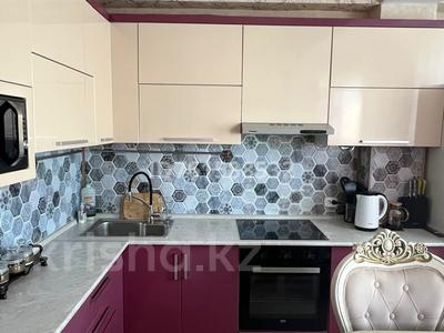 3-комнатная квартира · 83.9 м² · 5/5 этаж, Проспект Сатпаева 149/2 — 6 Микрорайон, Рядом 9 школа, Городская поликлиника, Отделение полиции, 10 минут пешком до центральной площади. за 23.9 млн ₸